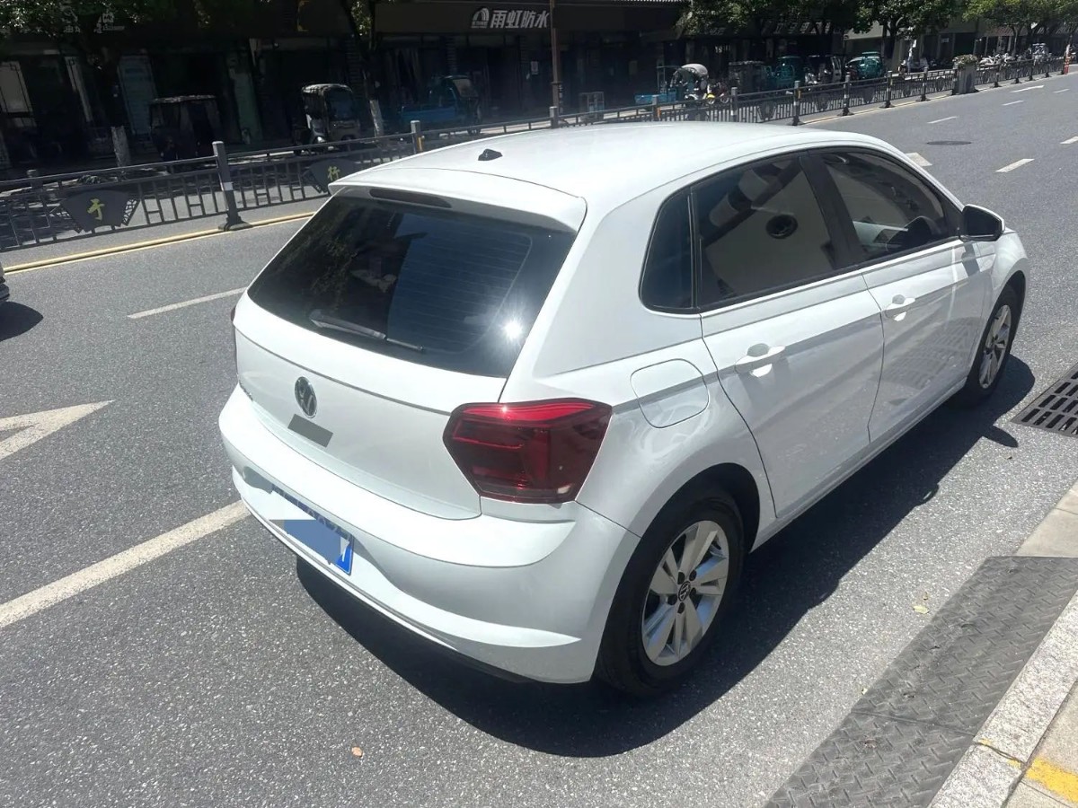 Volkswagen Polo 2023 car image #4