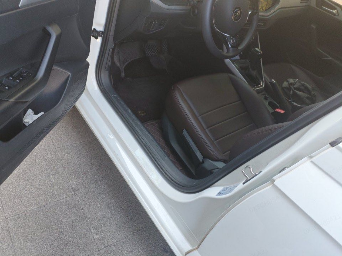 Volkswagen Polo 2023 car image #5