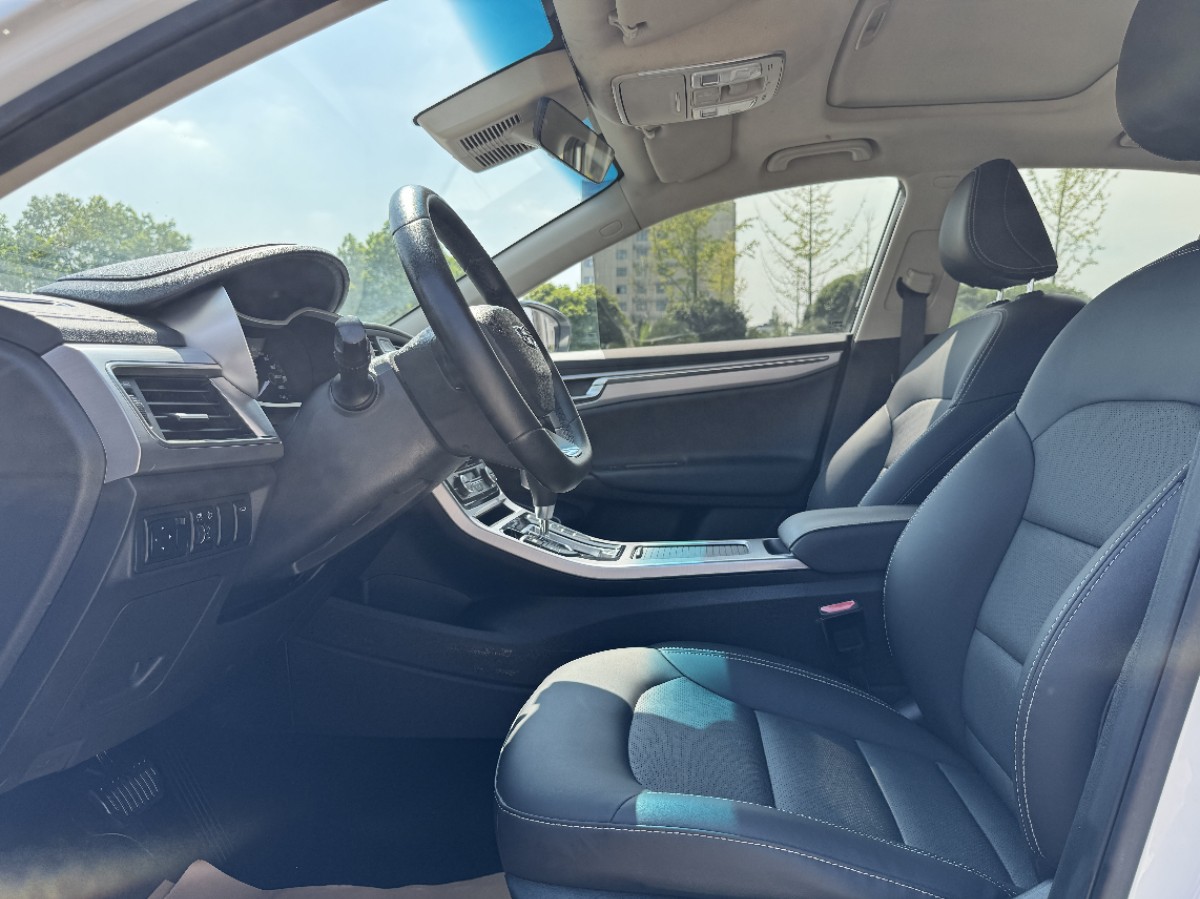GEELY Emgrand GL 2020 car image #9