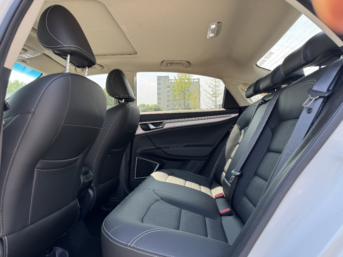 GEELY Emgrand GL 2020 car image #7