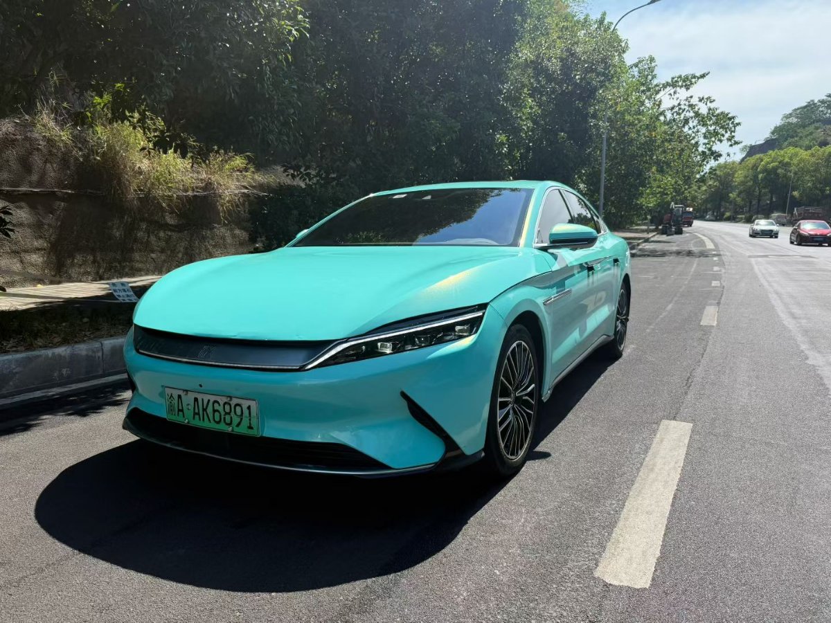 BYD Han 2023 car image 