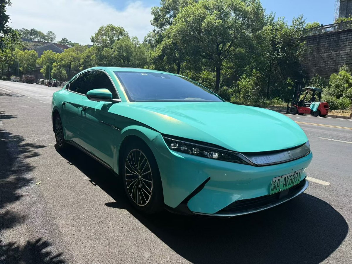 BYD Han 2023 car image #3