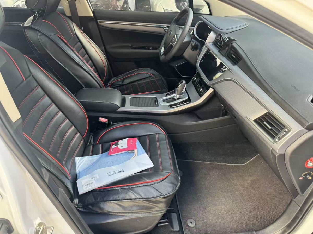 GEELY Emgrand GS 2019 car image #6