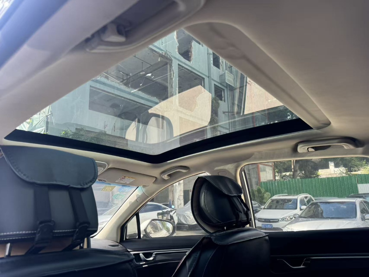 GEELY Emgrand GS 2019 car image #7
