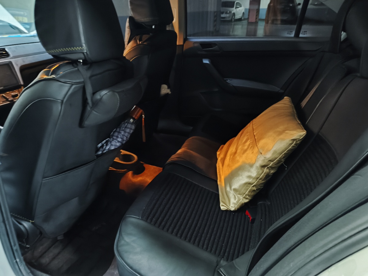 Volkswagen Santana 2019 car image #4