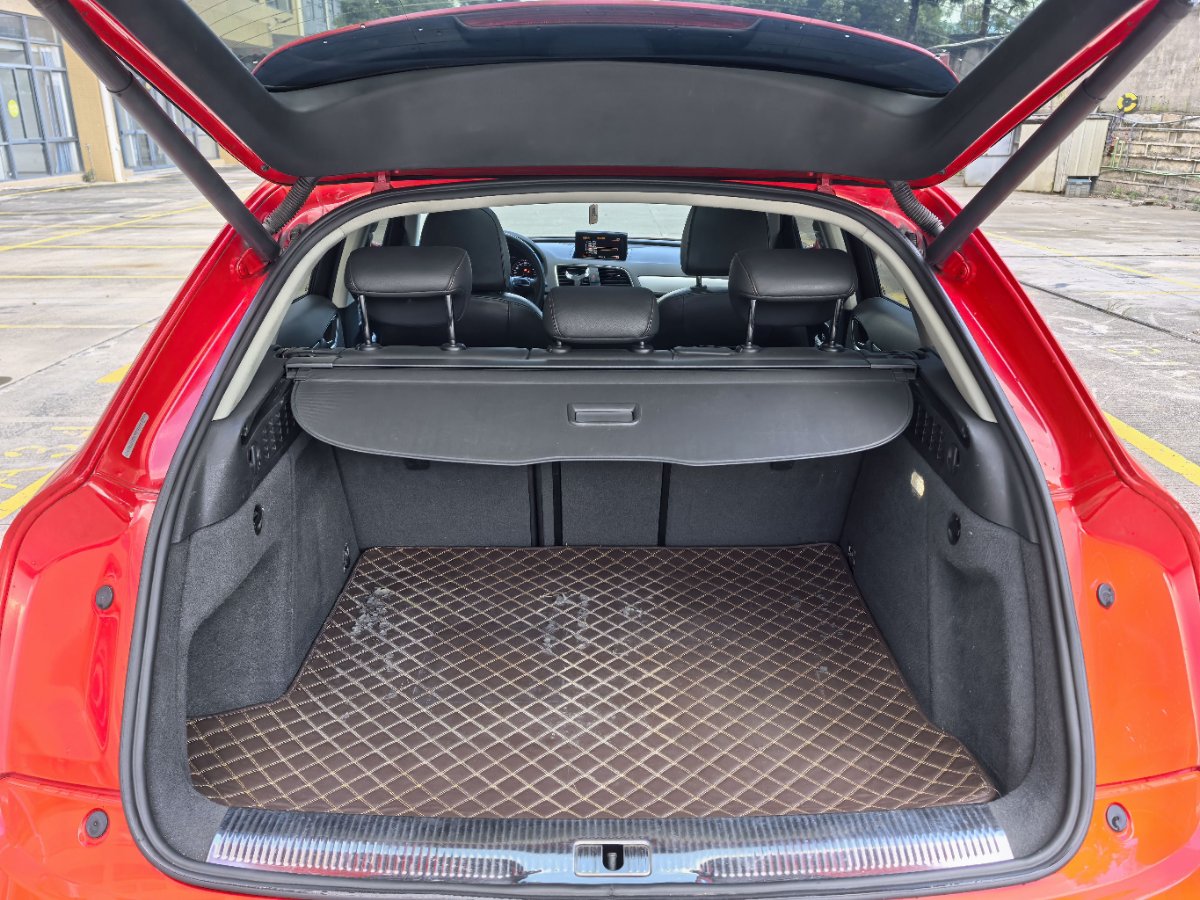 Audi Q3 2018 #11 Audi Q3 2018 car image #11