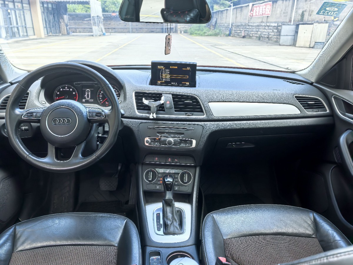 Audi Q3 2018 #8 Audi Q3 2018 car image #8