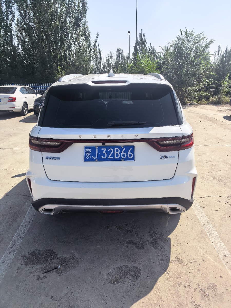GEELY Vision X6 2023 car image #4