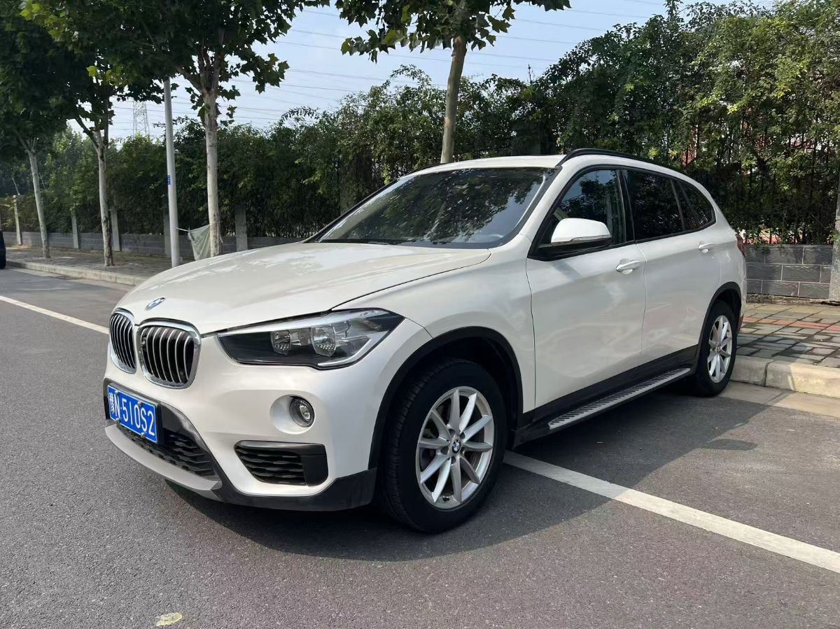 BMW X1 2018 BMW X1 2018 car image
