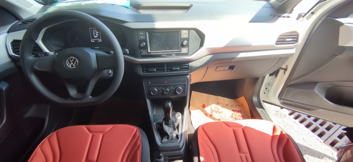 Volkswagen Tacqua 2021 car image #8