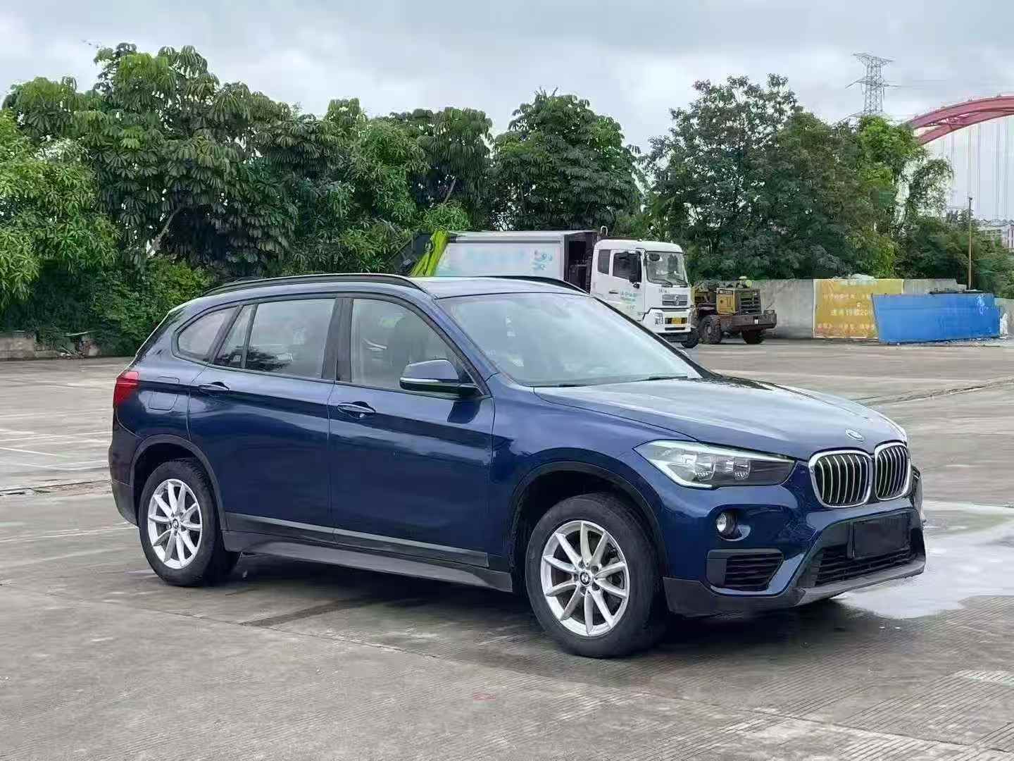 BMW X1 2016 BMW X1 2016 car image
