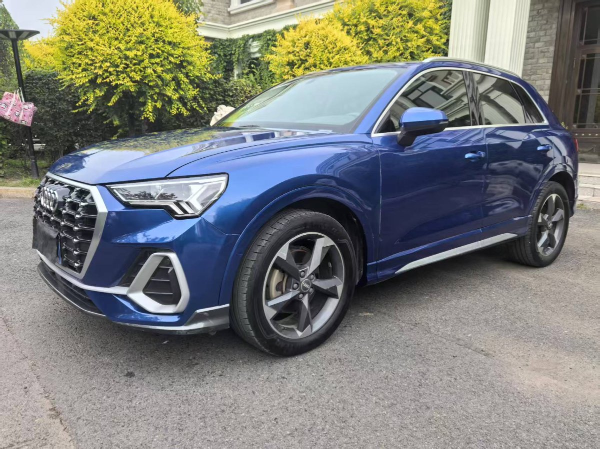 Audi Q3 2020 Audi Q3 2020 car image