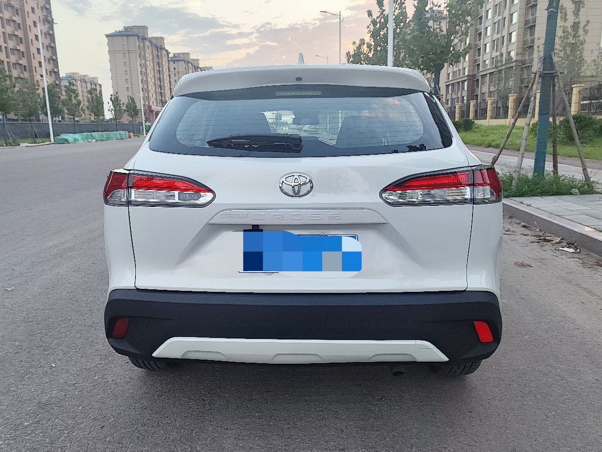 Toyota Corolla Cross 2025 #6 Toyota Corolla Cross 2025 car image #6