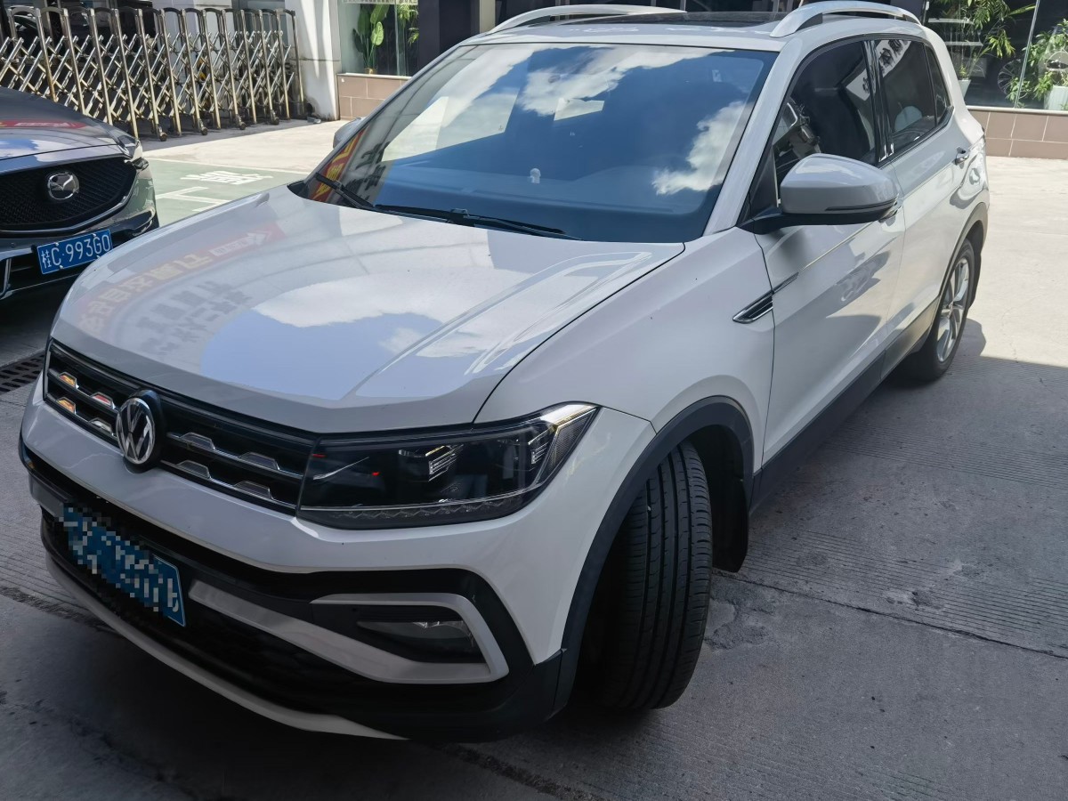 Volkswagen T-Cross 2020 Volkswagen T-Cross 2020 car image