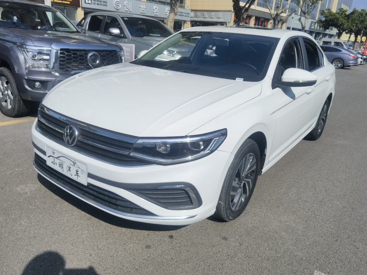 Volkswagen Bora 2025 car image 