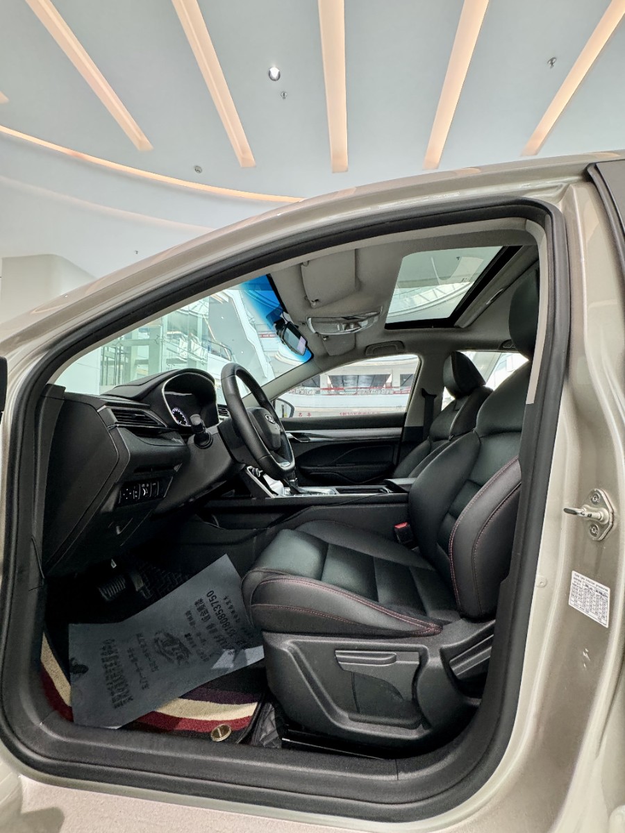 GEELY Binray 2020 car image #9