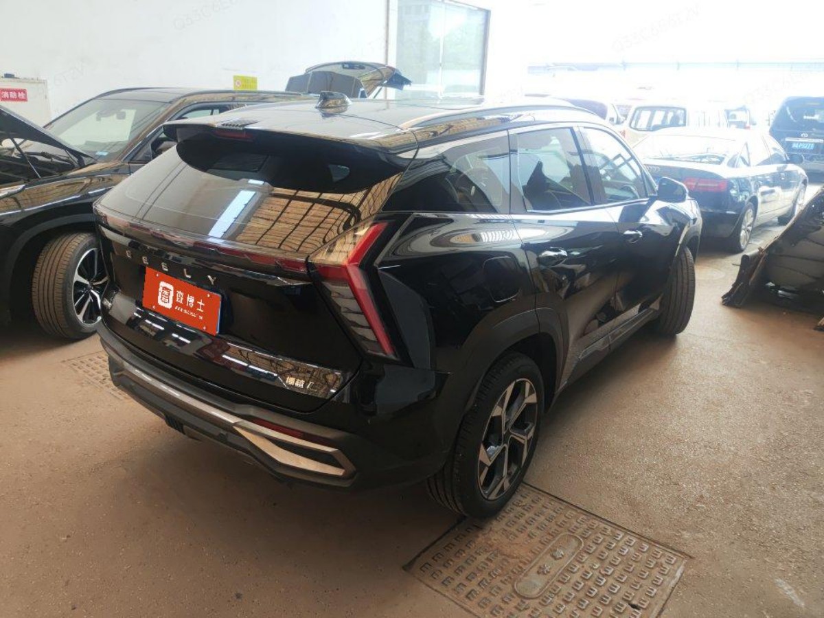 GEELY Boyue L 2023 car image #2