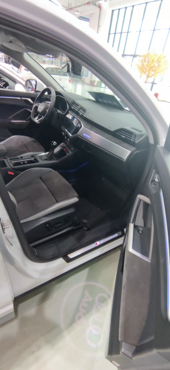 Audi Q3 2021 #8 Audi Q3 2021 immagine di auto #8