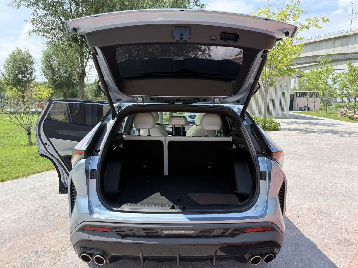 GEELY Boyue 2023 car image #9