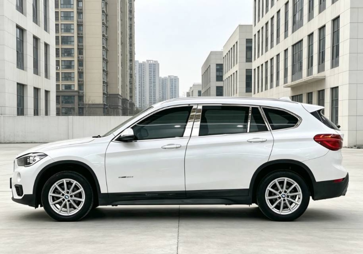BMW X1 2018 #5 BMW X1 2018 car image #5