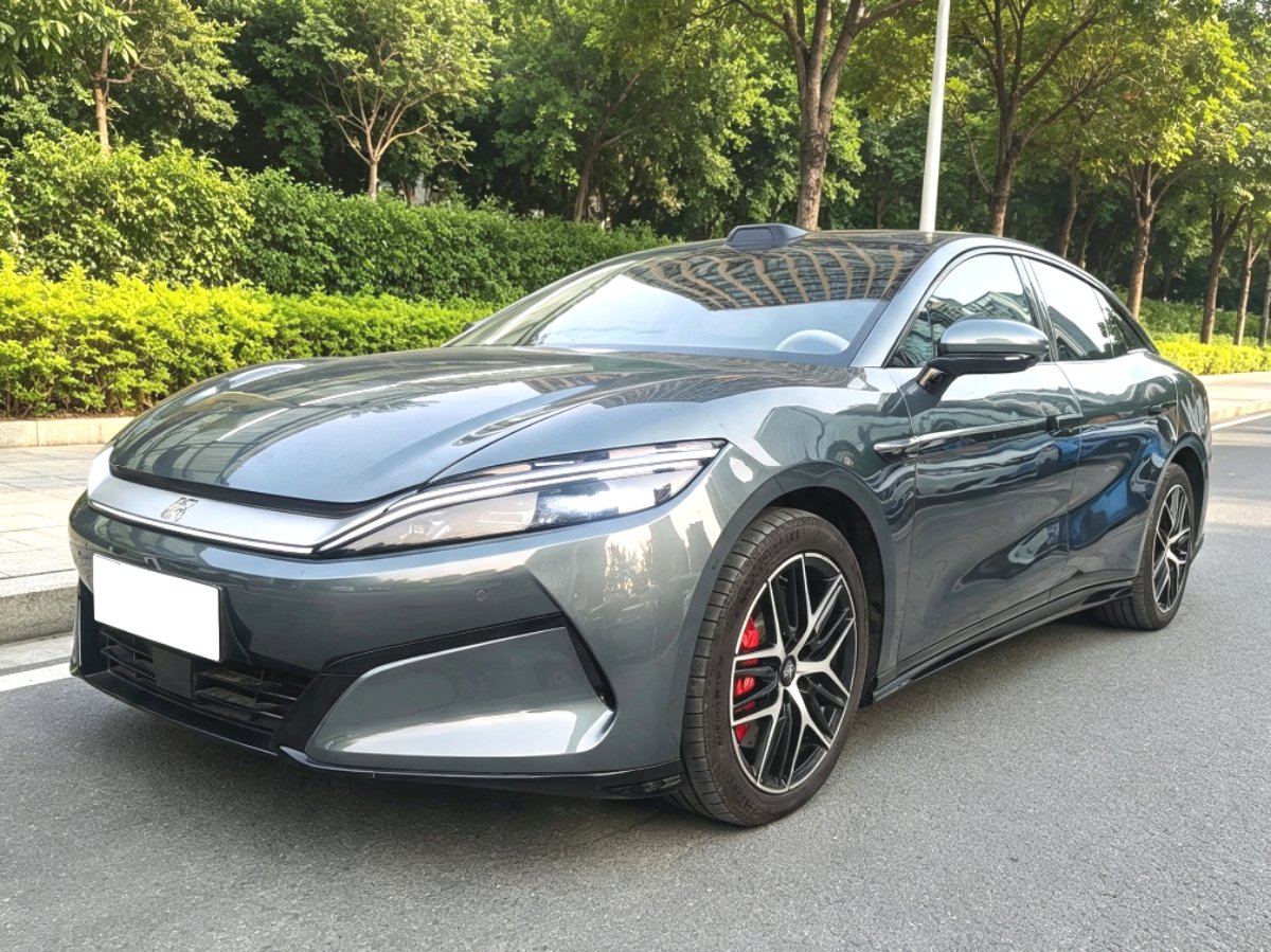 BYD HanL 2025 BYD HanL 2025 car image