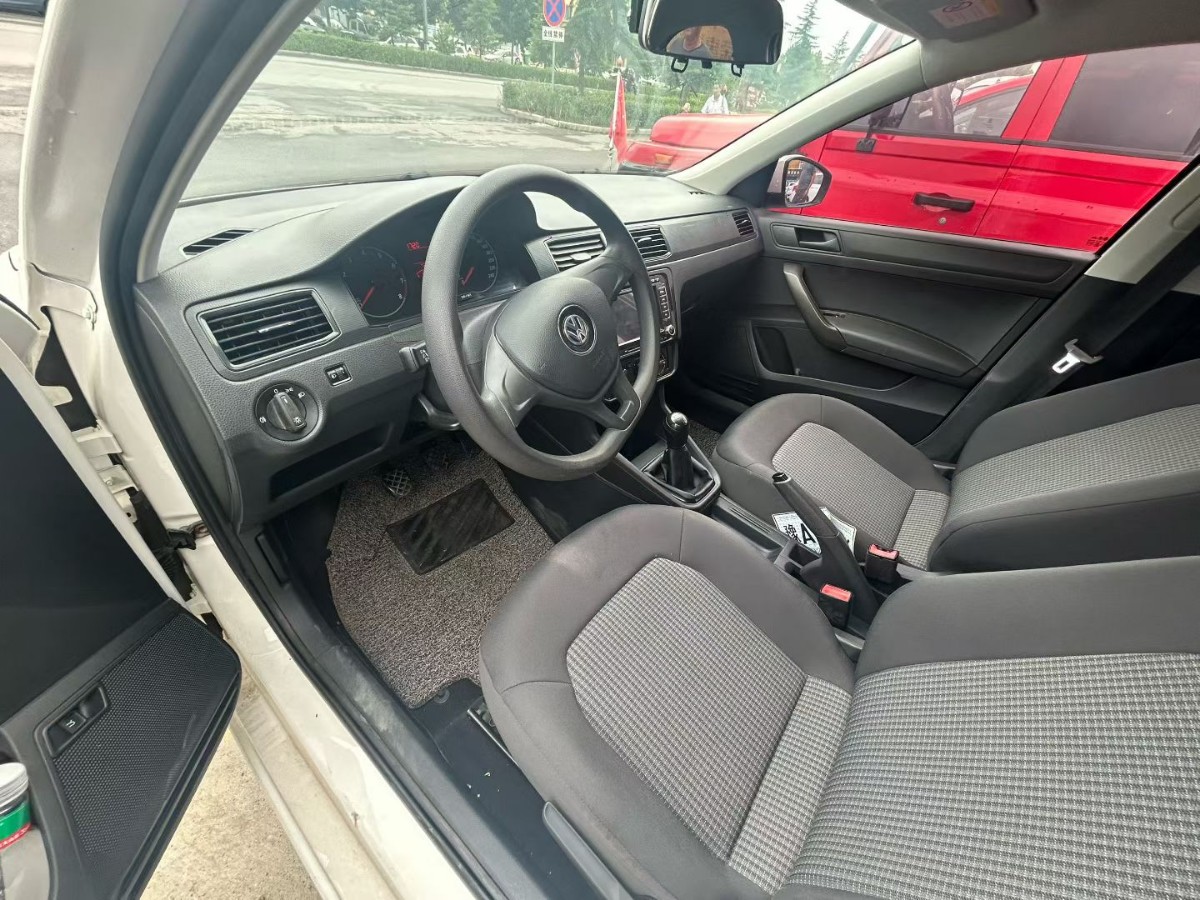 Volkswagen Santana 2017 #5 Volkswagen Santana 2017 car image #5