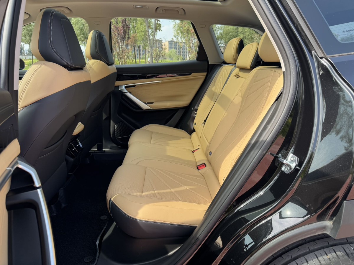 GEELY Boyue L 2023 car image #10