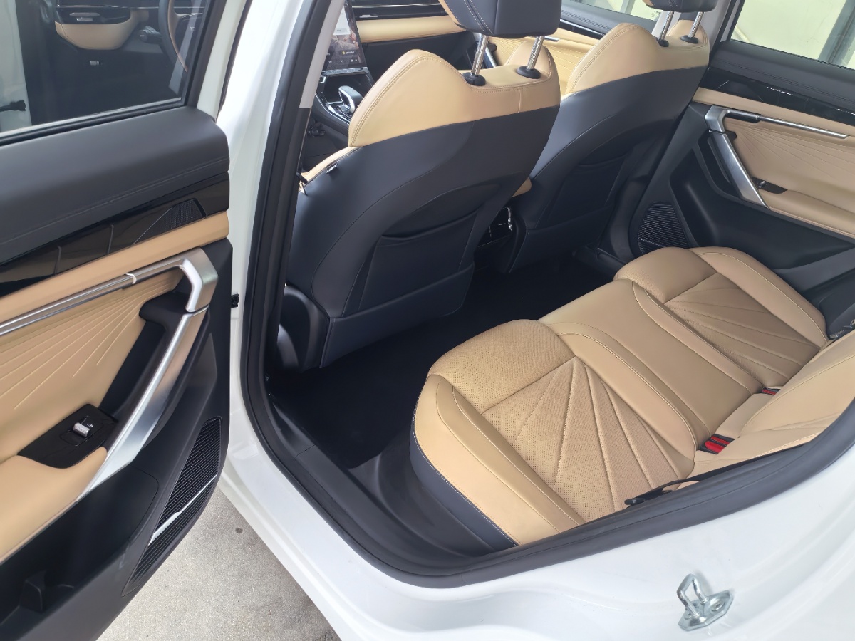 GEELY Boyue L 2024 #4 GEELY Boyue L 2024 car image #4