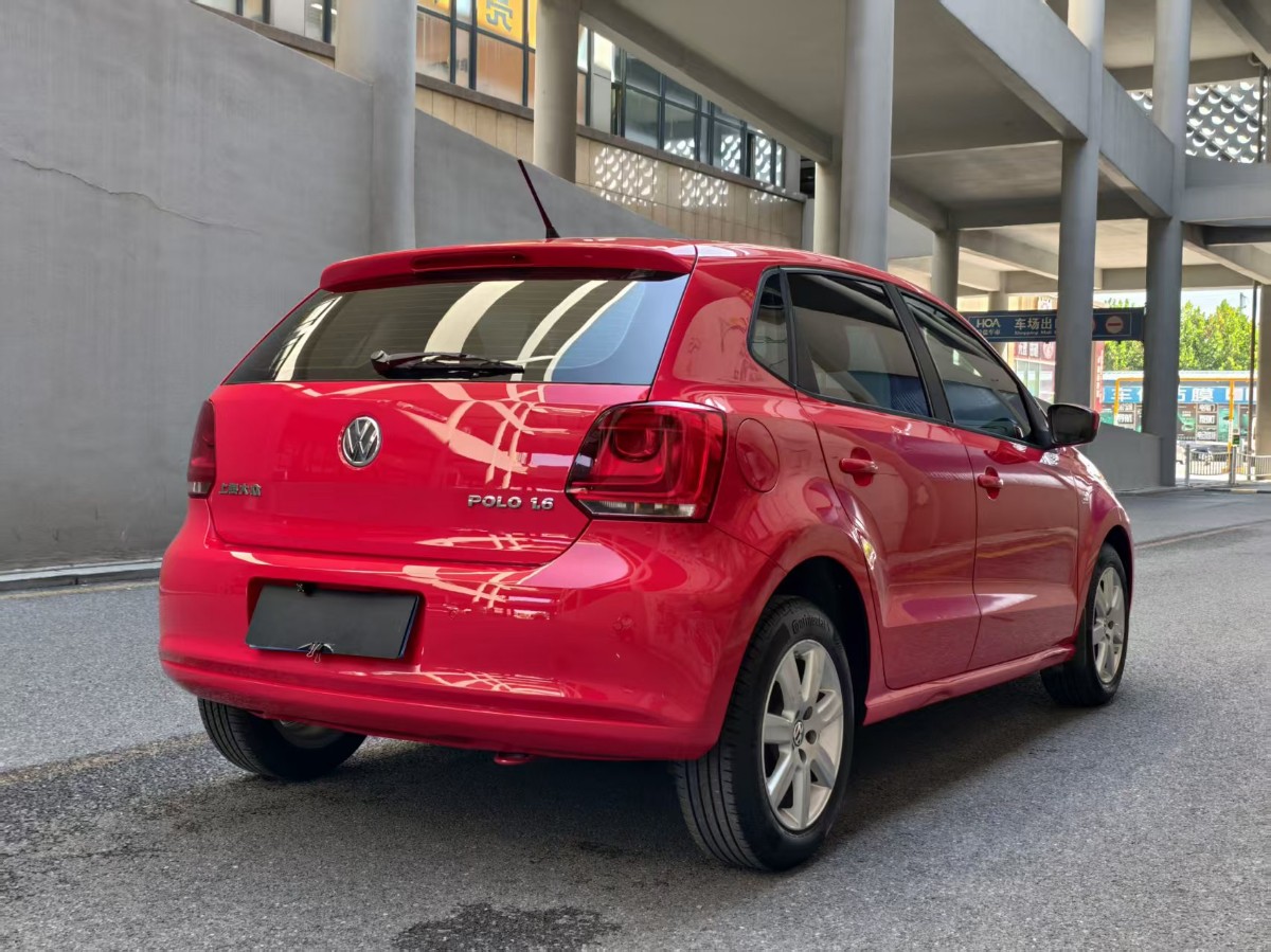 Volkswagen Polo 2014 #6 Volkswagen Polo 2014 car image #6