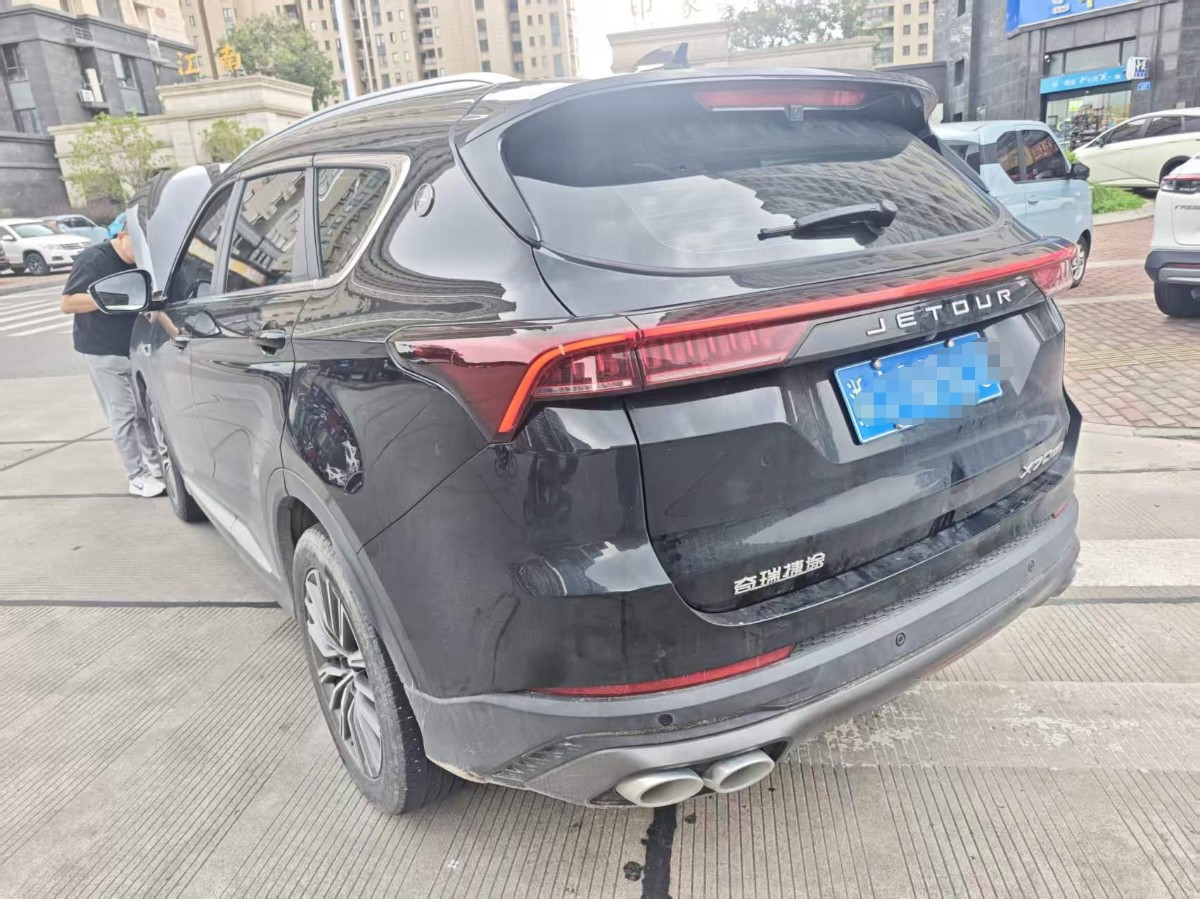 Jetour X70 PLUS 2024 car image #13