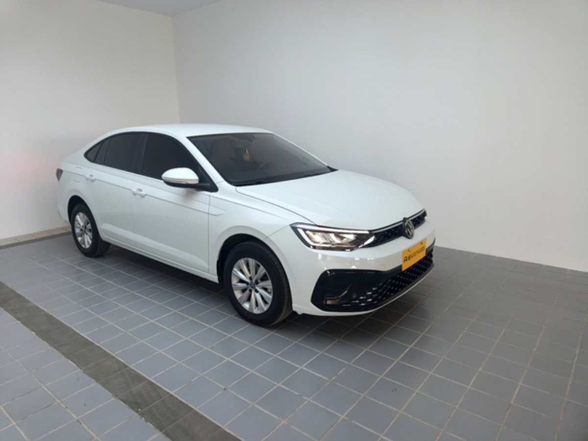 Volkswagen Lavida 2025 car image #3