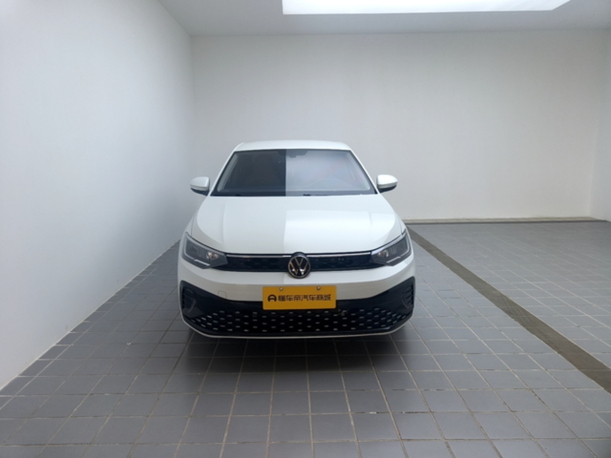 Volkswagen Lavida 2025 car image #2