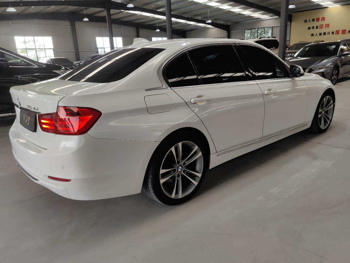 BMW 3 Series 2012 #8 BMW 3 Series 2012 car image #8