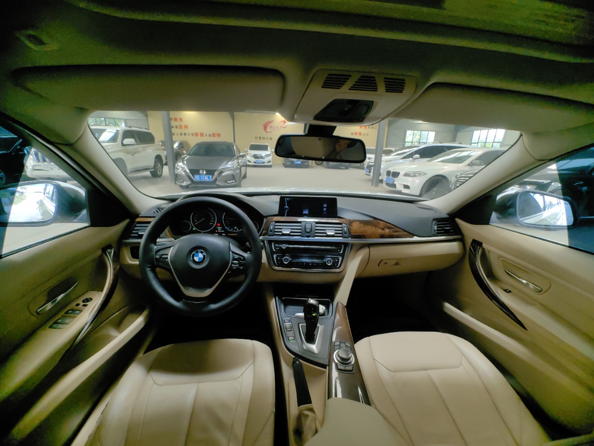 BMW 3 Series 2012 #6 BMW 3 Series 2012 car image #6