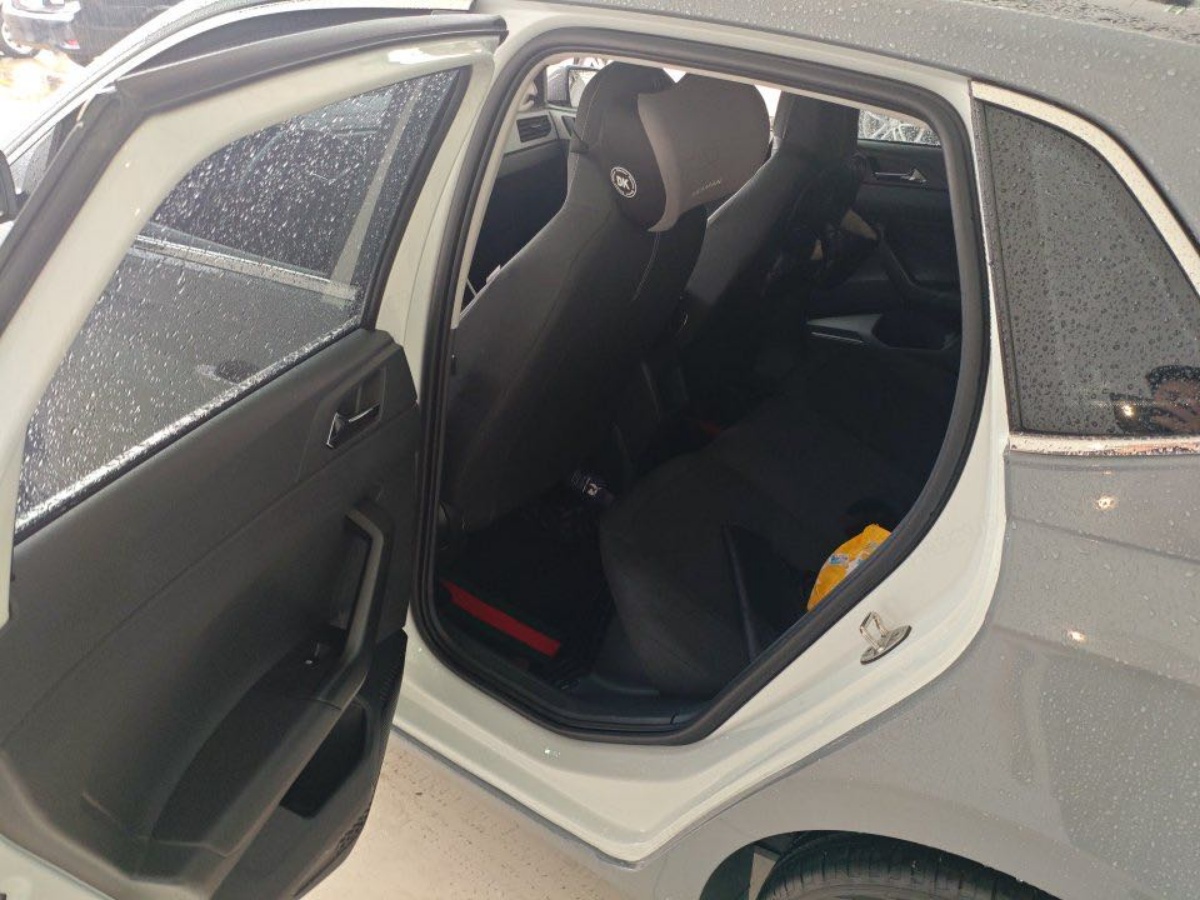 Volkswagen Polo 2023 car image #8