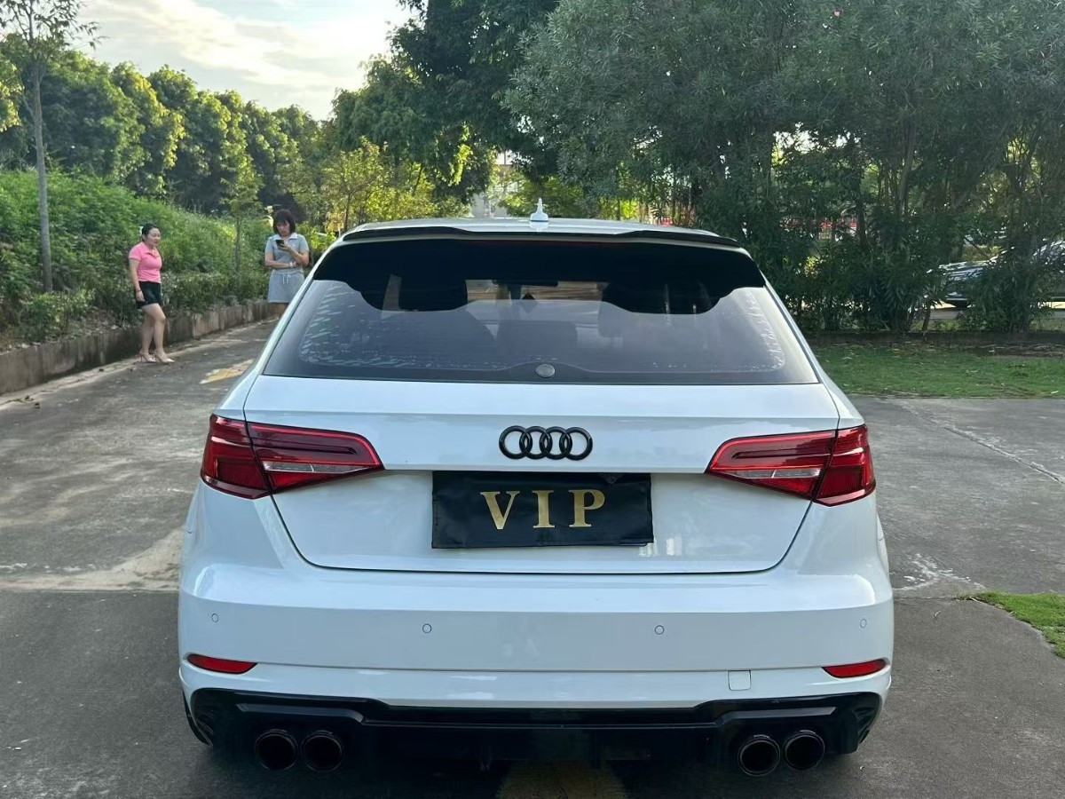 Audi A3 2018 car image #8