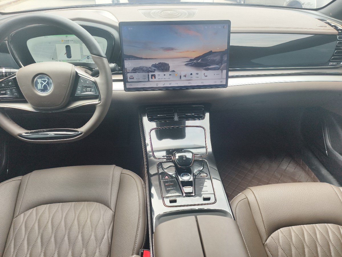 BYD Han 2024 #7 BYD Han 2024 car image #7
