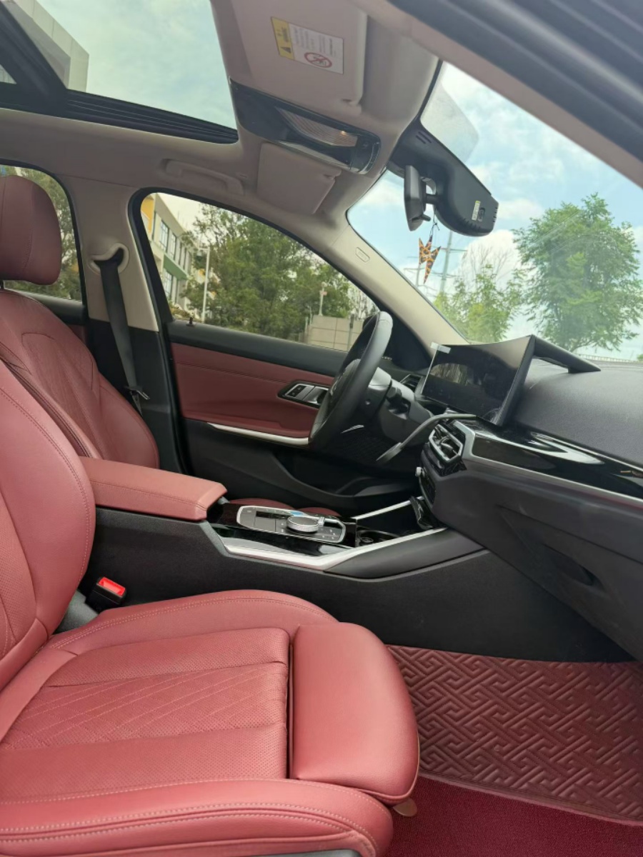 BMW i3 2023 car image #5
