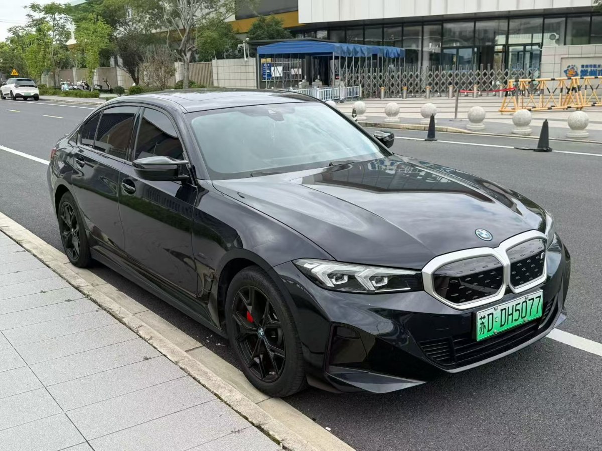 BMW i3 2023 car image 