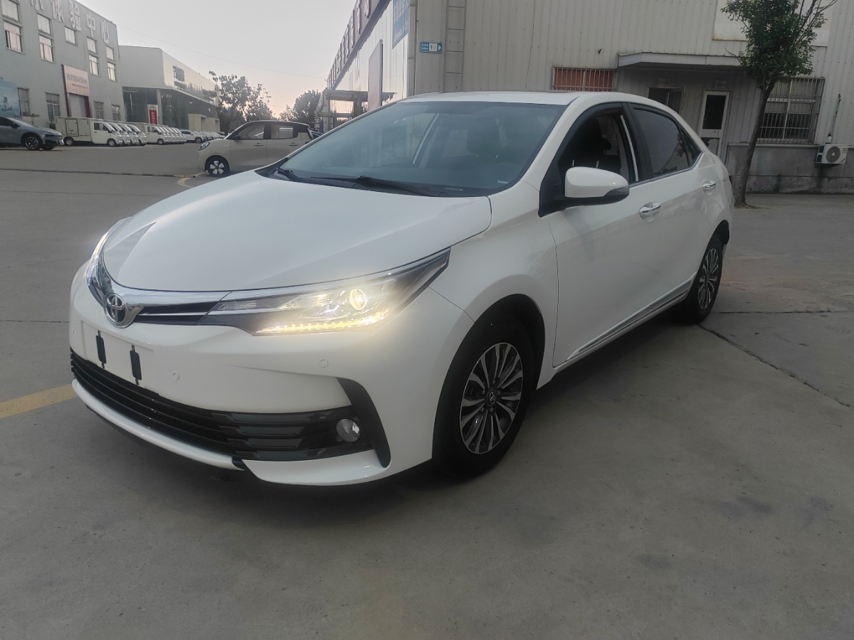Toyota Corolla 2018 #2 Toyota Corolla 2018 car image #2