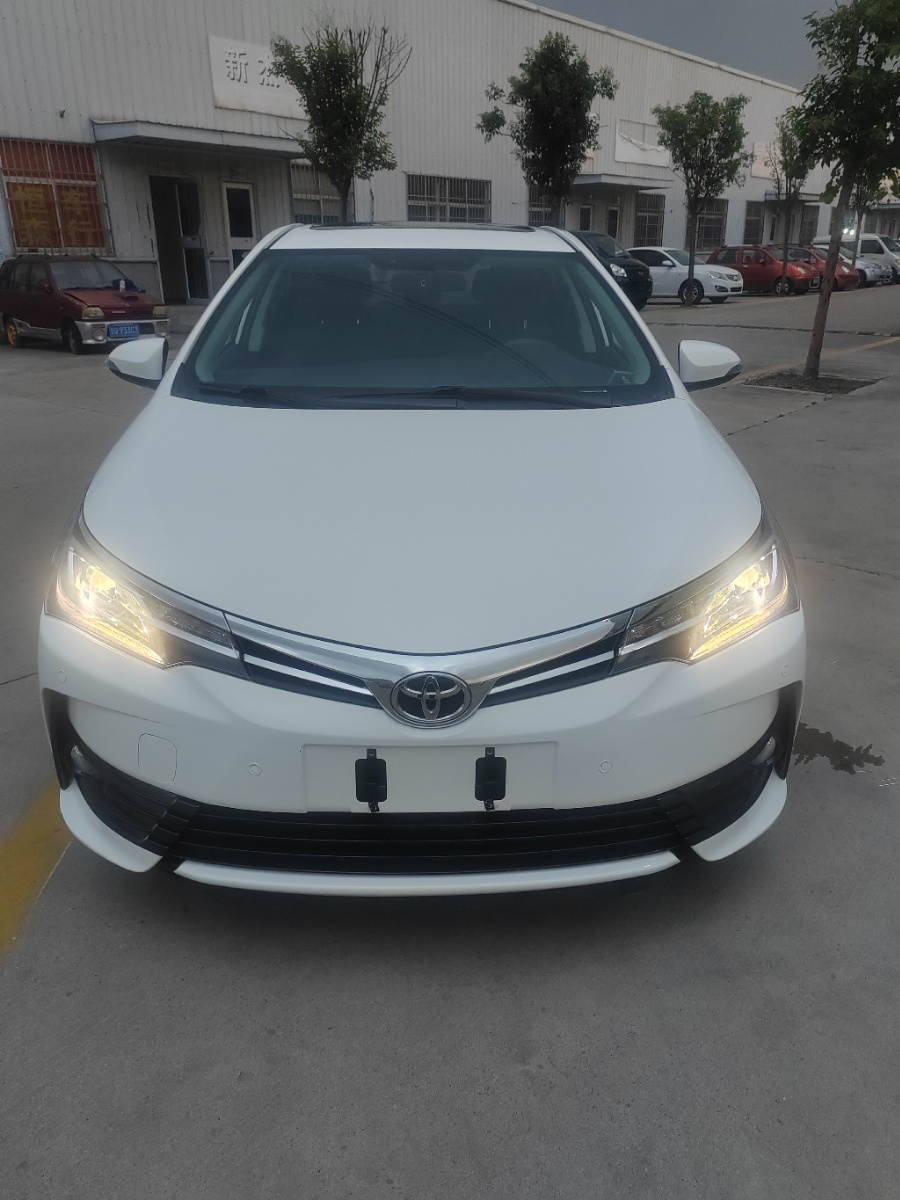 Toyota Corolla 2018 Toyota Corolla 2018 car image