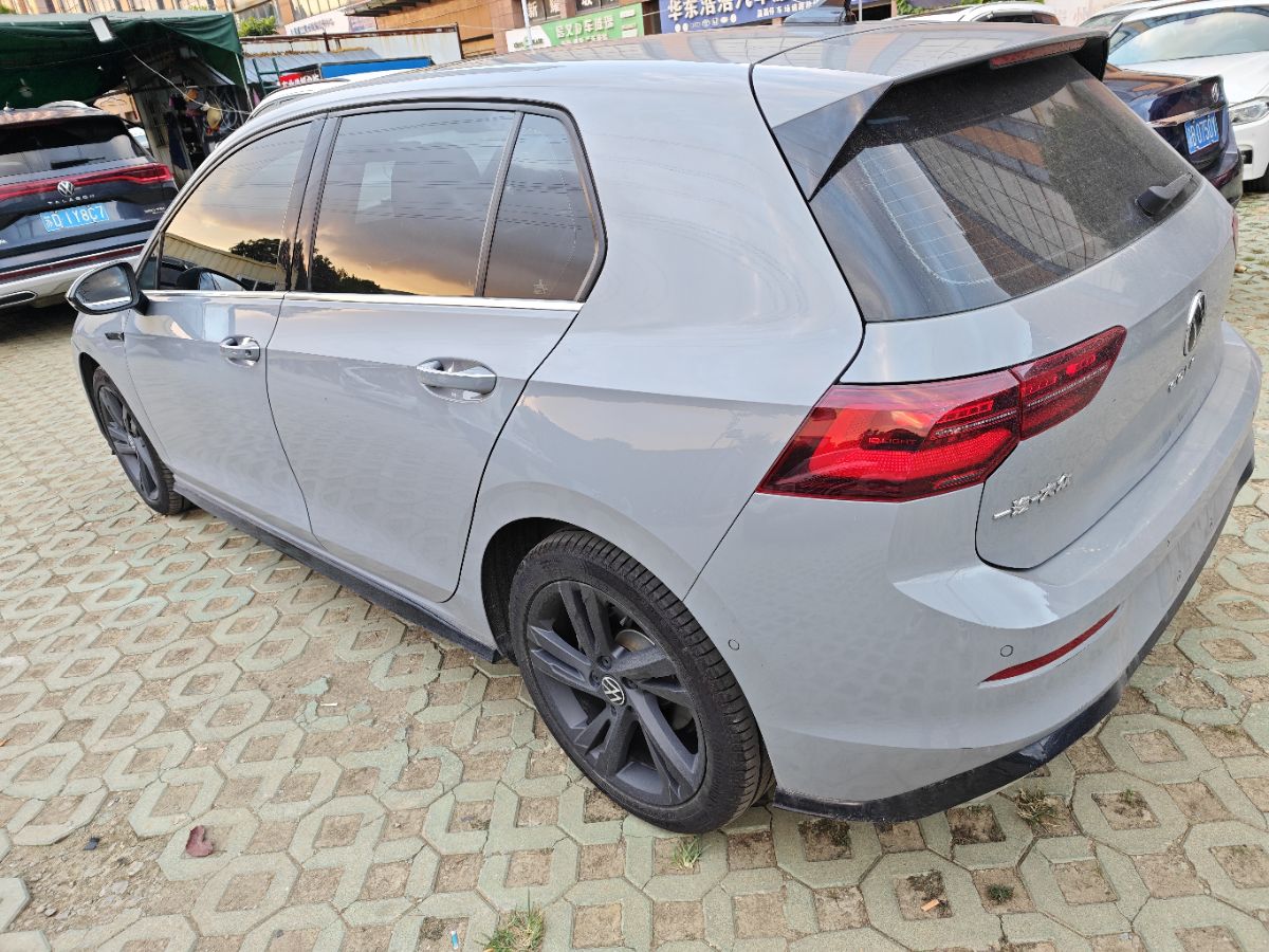 Volkswagen Golf 2021 car image #7