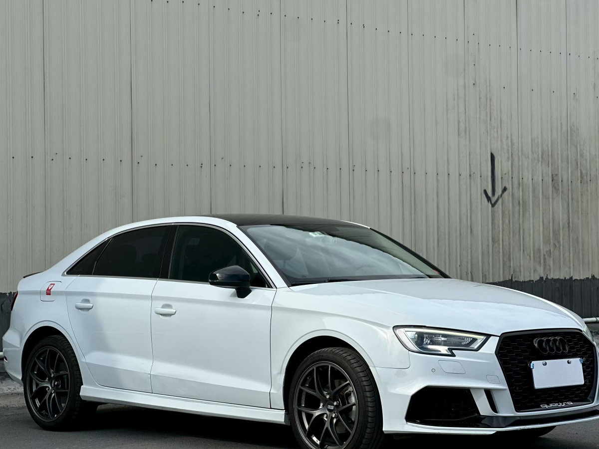 Audi A3 2016 car image #3