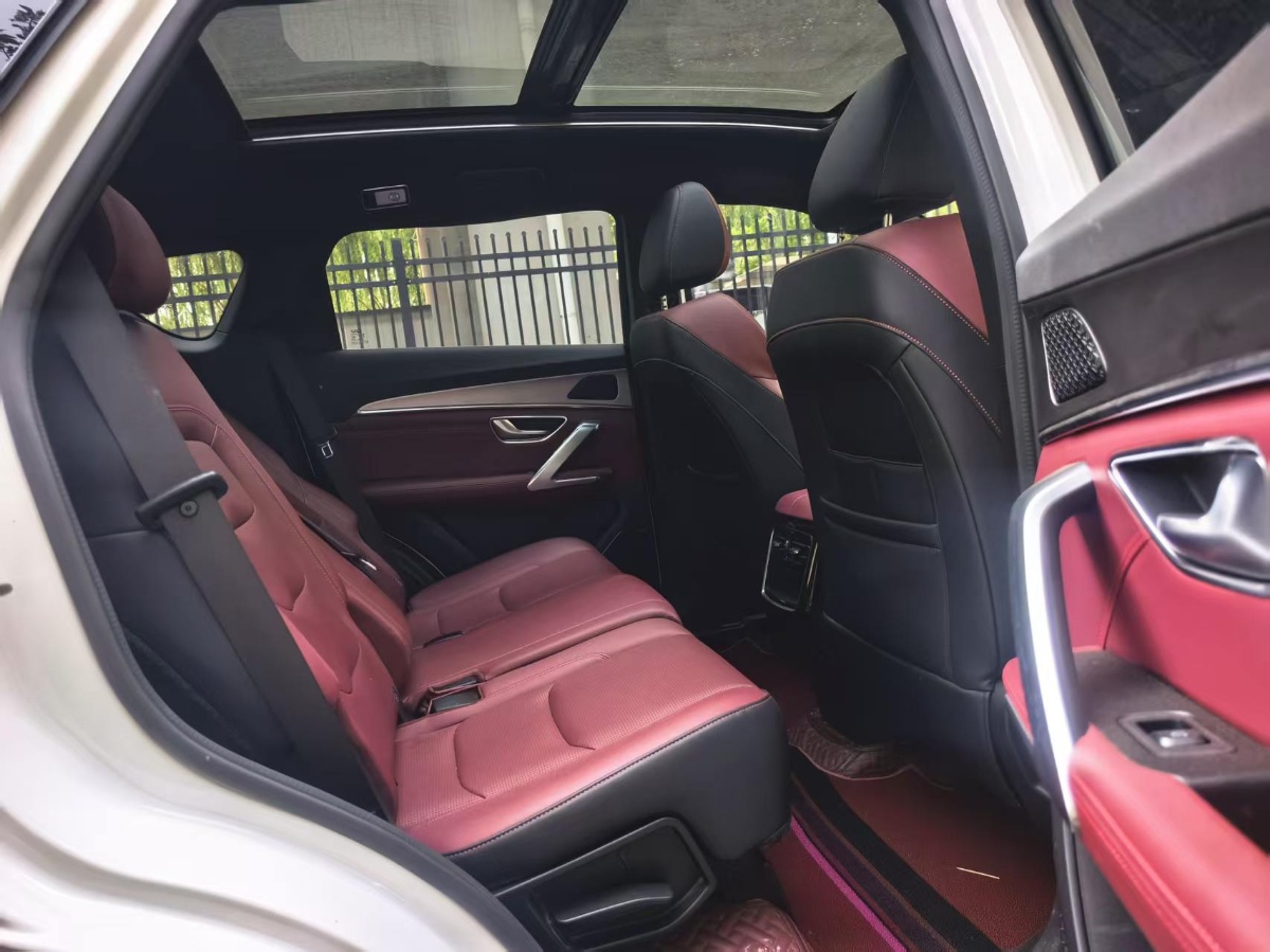 Jetour X70 PLUS 2024 car image #14