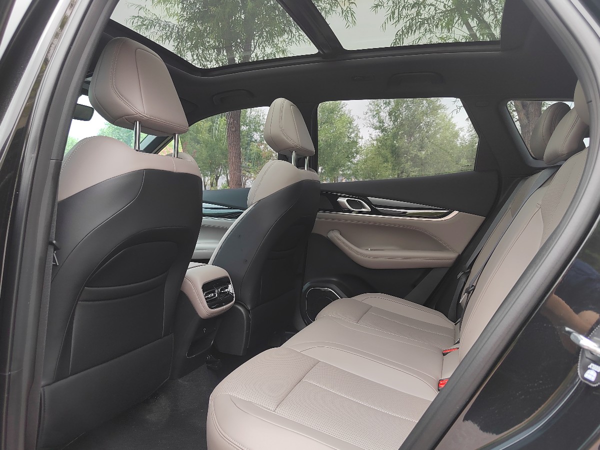 GEELY Boyue L 2025 imagem de carro #10