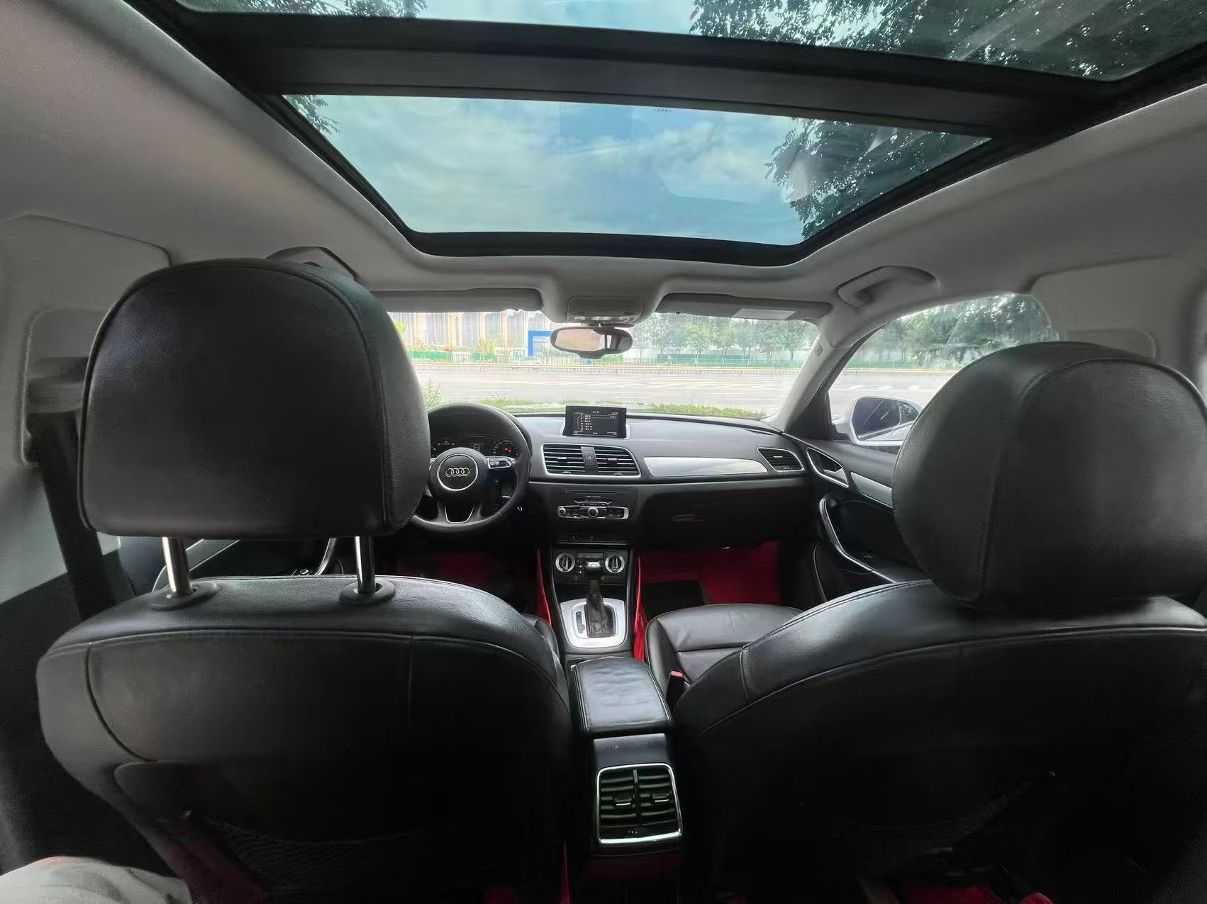 Audi Q3 2015 #3 Audi Q3 2015 car image #3