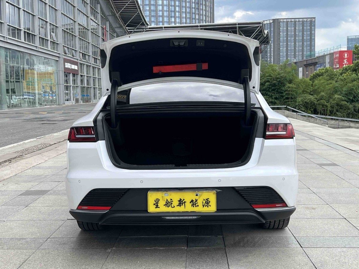 BYD Han 2021 immagine di auto #9