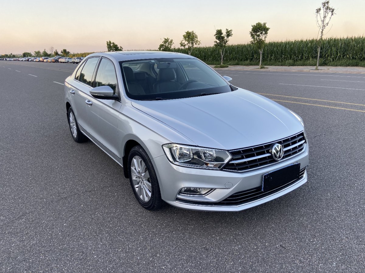 Volkswagen Bora 2016 imagen de coche #3