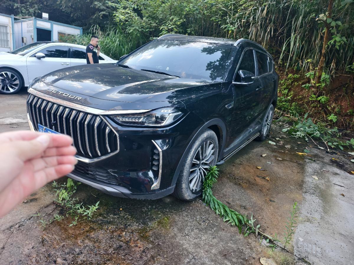 Jetour X70 PLUS 2023 car image 