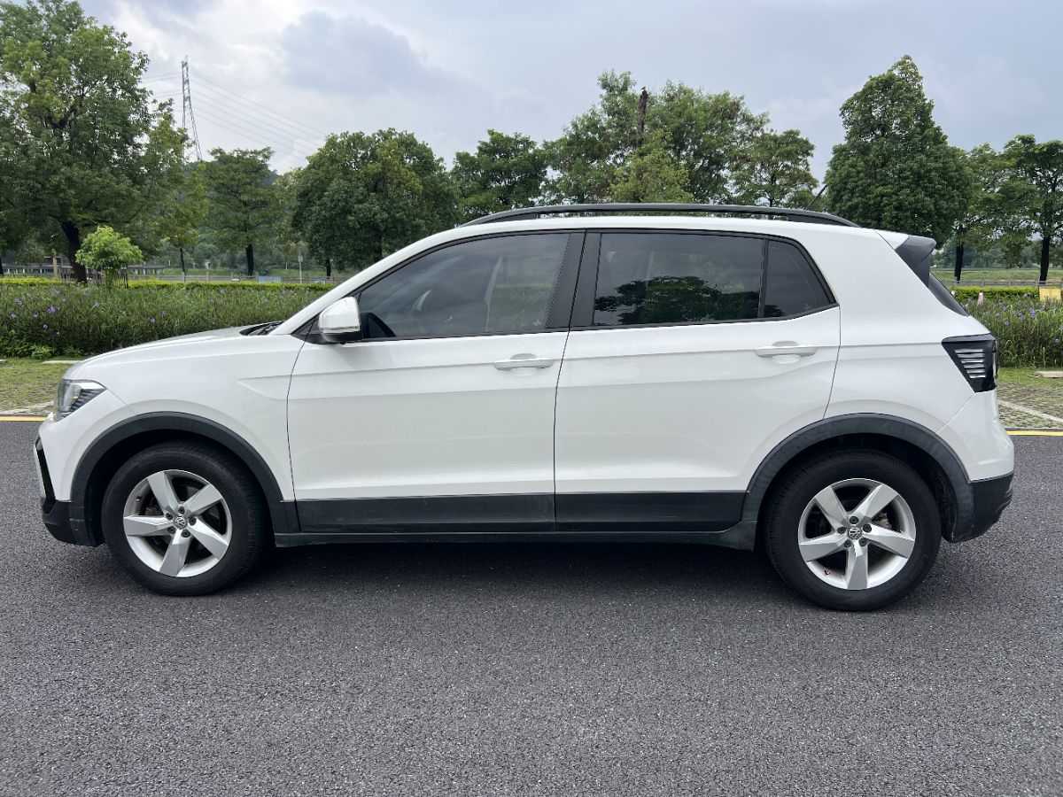 Volkswagen T-Cross 2019 #7 Volkswagen T-Cross 2019 car image #7